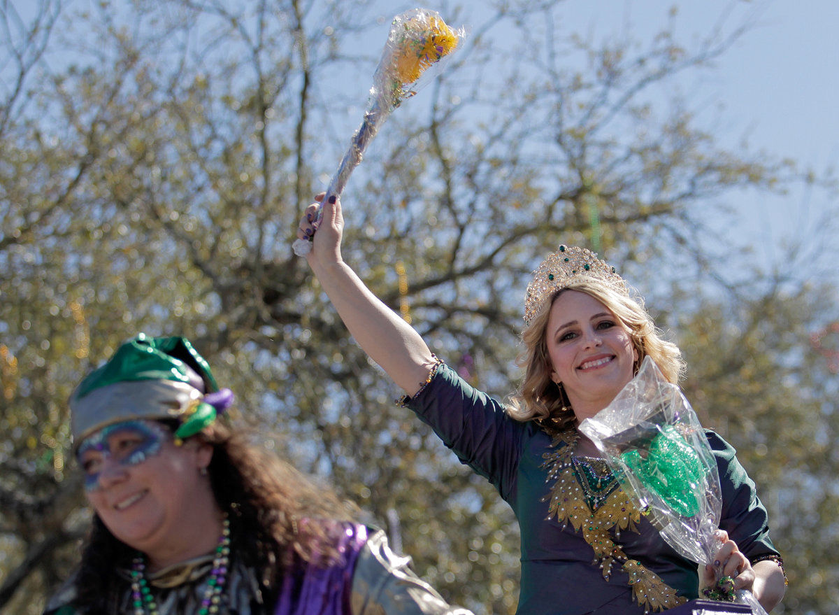 Krewe of Tucks 2017: See photos of the potty-humor parade